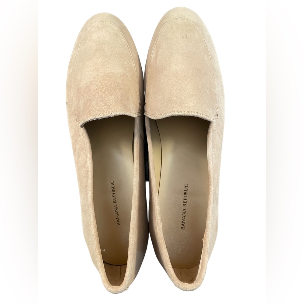 BANANA REPUBLIC SIZE 11 LOAFERS NUDE NEW IN BOX LEATHER